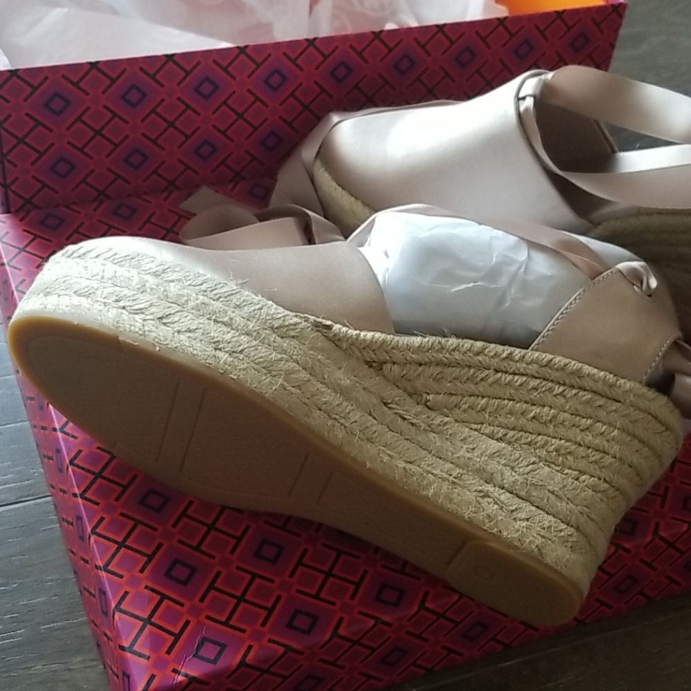 Tory Burch Espandrille - Picture 4 of 6